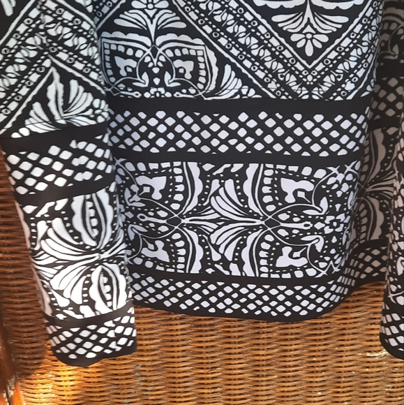 Interchangeable Midi Dress - Picture 4 of 12